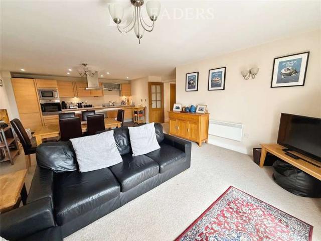 Flat for sale in Portsea, City Of Portsmouth