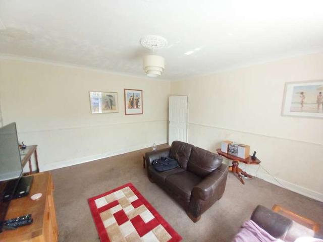 Flat for sale in Thinford