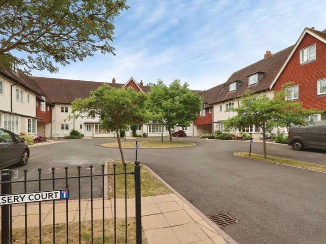 Flat for sale in Norton, North Hertfordshire