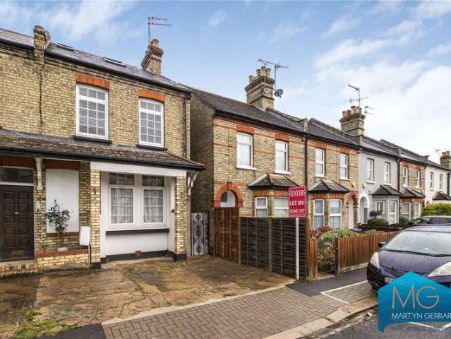 Flat for sale in Barnet, New Barnet