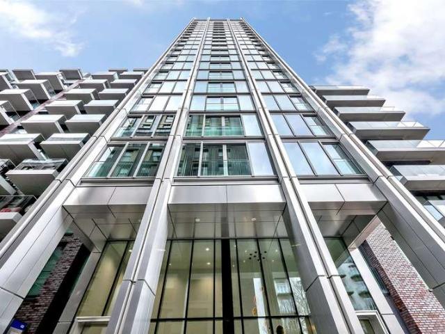 Flat for sale in St. George in the East, Whitechapel