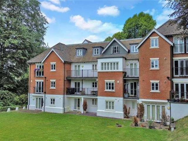 Flat for sale in Blandford Forum, Blandford
