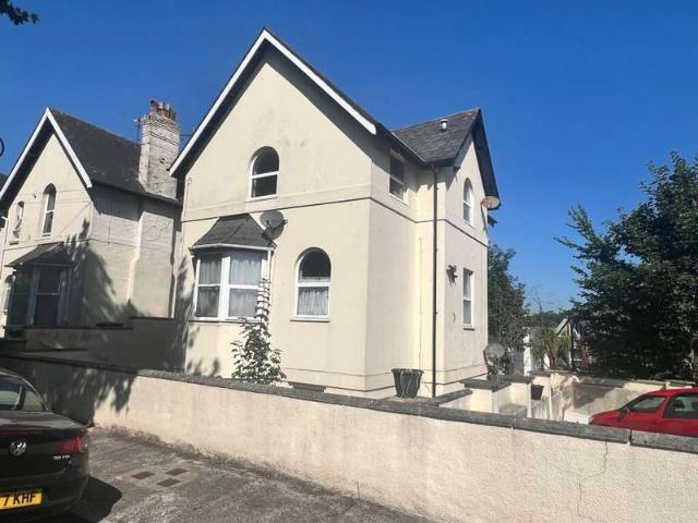 Flat for sale in Upton, Torquay