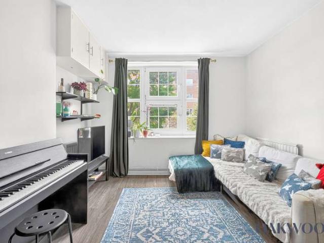 Apartment for sale in London Borough of Hackney, Greater London