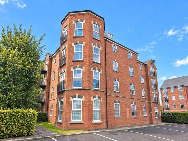 Flat for sale in Little Chester, Derby