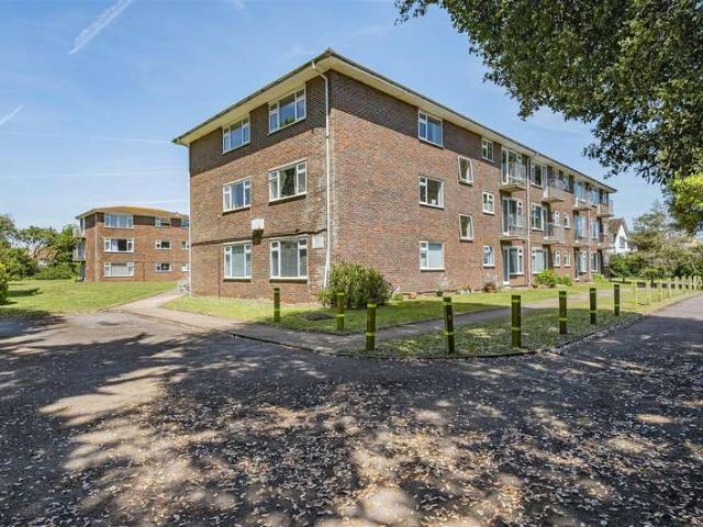 Flat for sale in East Blatchington, Lewes