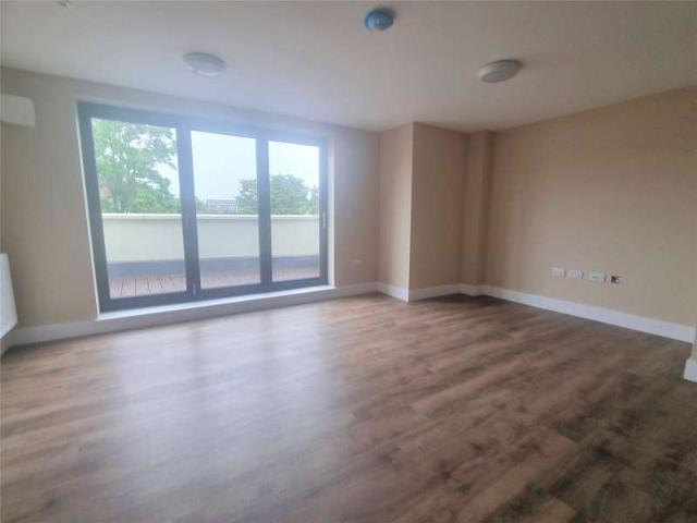 Flat for rent in West Wickham, Greater London