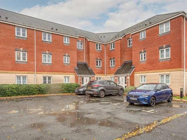Flat for sale in Wilmorton, East Midlands