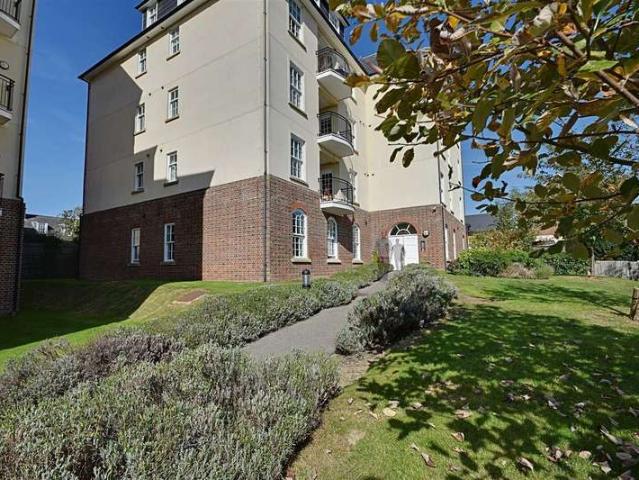 Flat for rent in Pebsham, Heathlands
