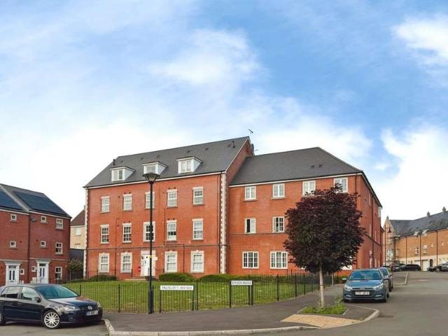 Flat for rent in Redhouse, Abbey Mead