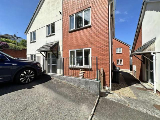 Flat for sale in St Stephens, Launceston