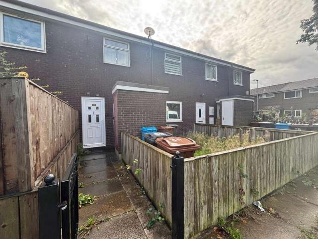 Flat for sale in White Gate, Pendock