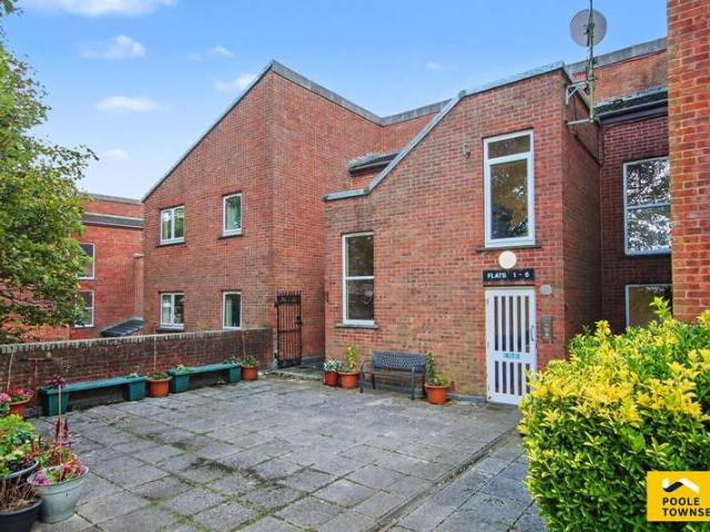 Flat for sale in Vickerstown, Barrow-in-Furness