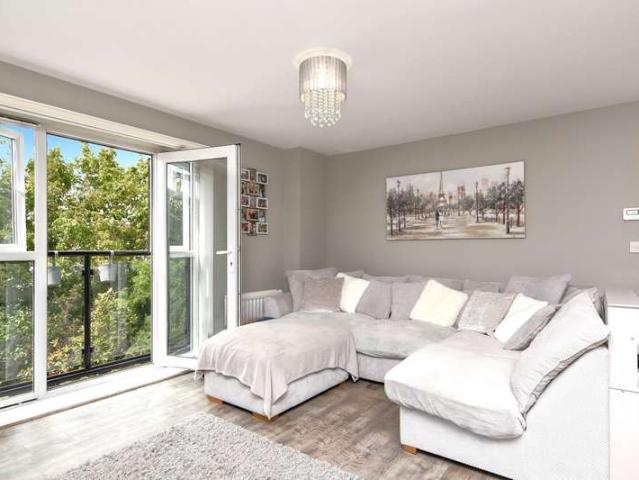 Flat for sale in Shoeburyness, Southend-on-Sea