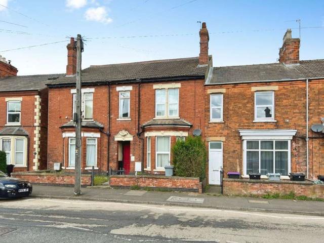 Flat for sale in Grantham, Barholm
