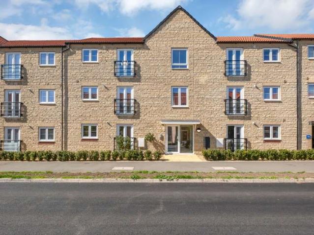 Flat for sale in Barleythorpe, Rutland