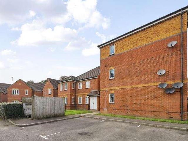 Flat for sale in Coley Park, Reading