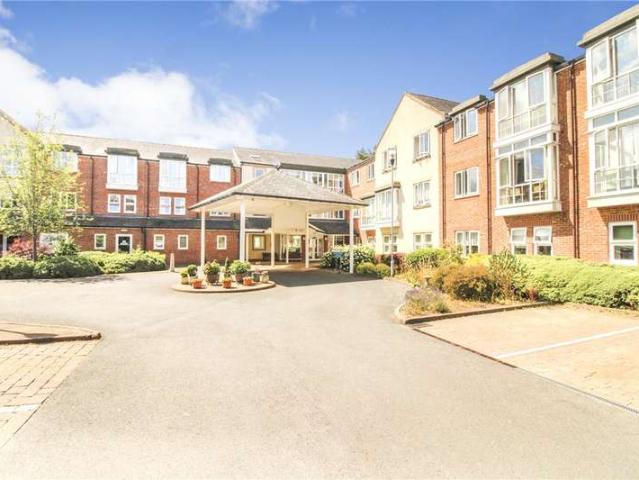 Flat for sale in Ripon, North Yorkshire