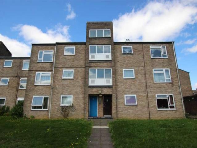 Flat for rent in Farley Hill, Spring Park