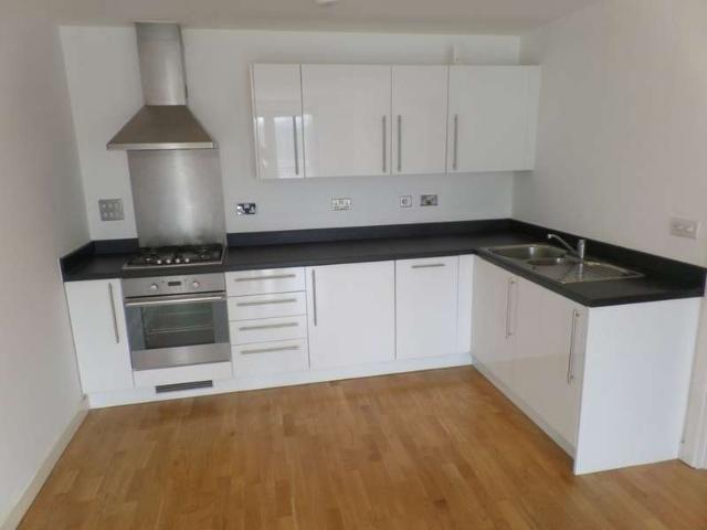 Flat for sale in Castle, Bedford