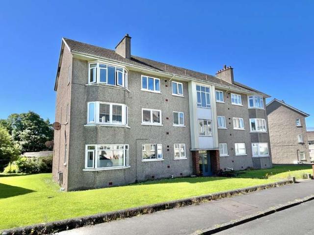 Flat for sale in West Kilbride, Scotland