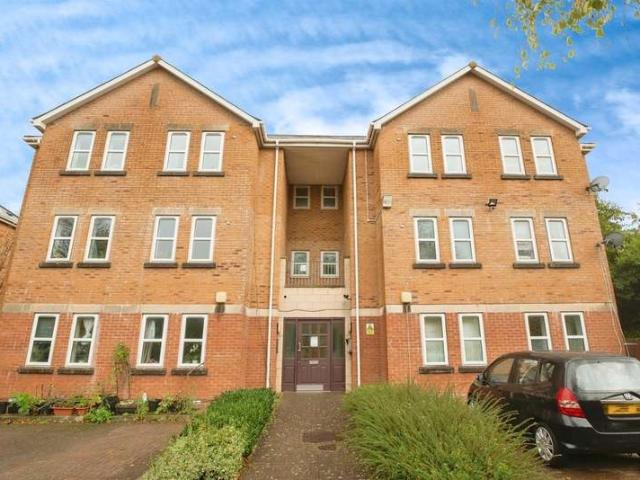 Flat for sale in Falcon Lodge, Wales