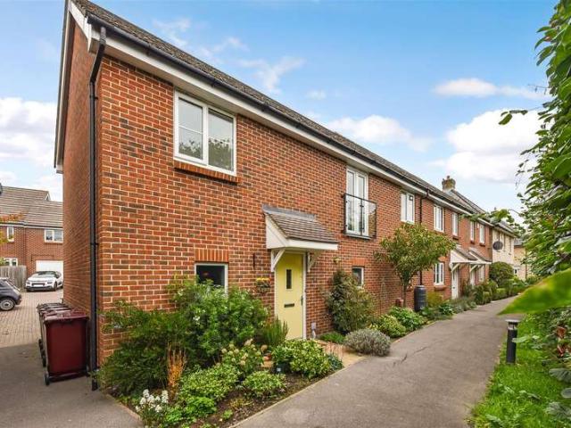 Flat for sale in Fishbourne, Chichester