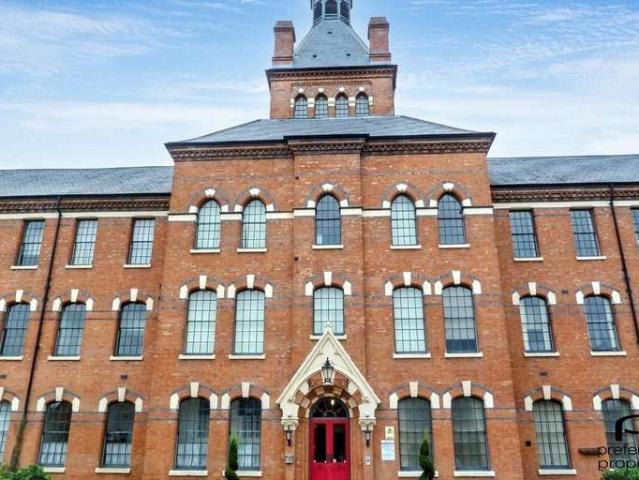 Flat for sale in Gravelly Hill, West Midlands