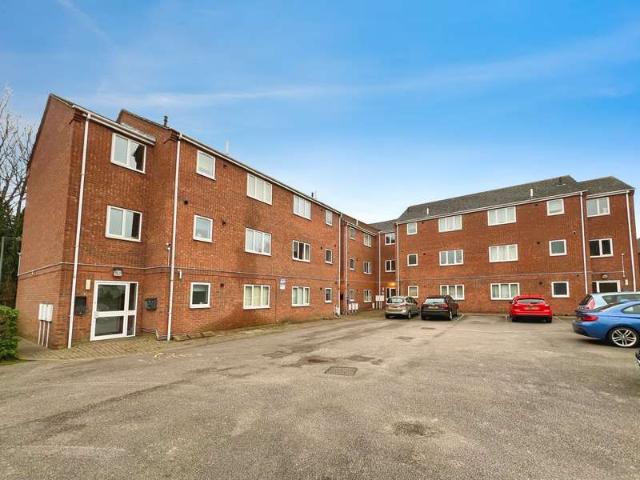 Flat for sale in Grantham, Barholm