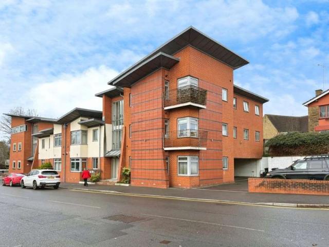 Flat for sale in Preston Plucknett, Yeovil