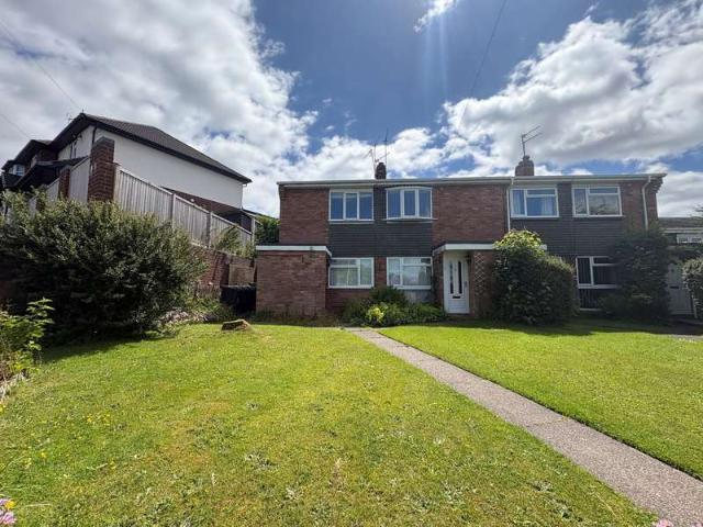 Flat for rent in Coseley, West Midlands