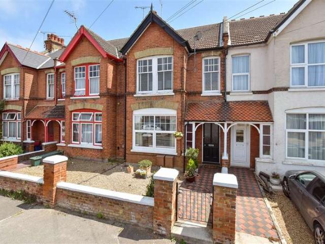 Flat for sale in Mickleburgh Hill, The Bridge