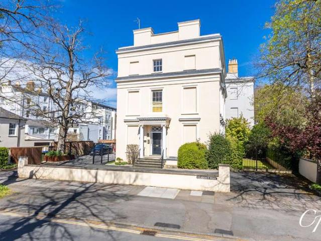 Flat for sale in Golden Valley, Gloucestershire