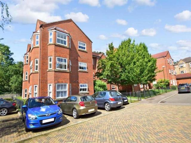 Flat for sale in Glynde, West Sussex