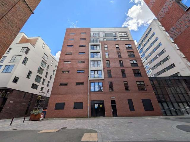 Flat for sale in Georgia, Greater Manchester