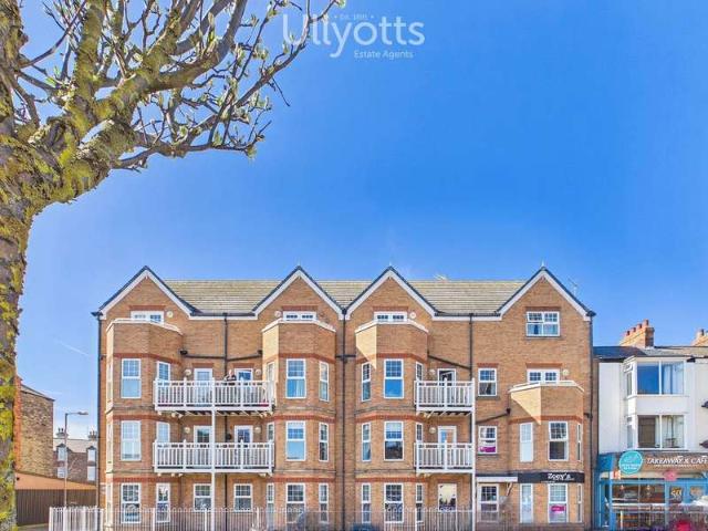Flat for sale in Hilderthorpe, Bridlington