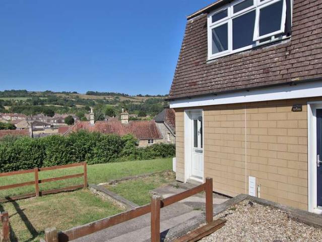 Flat for rent in Dulcote, Bath And North East Somerset