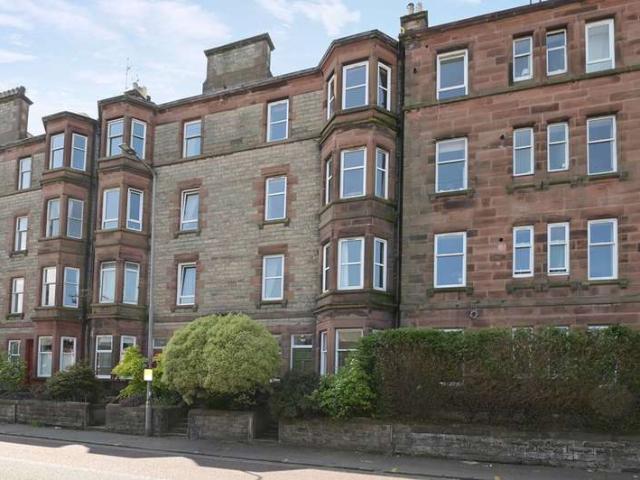Flat for sale in Willowbrae, Scotland