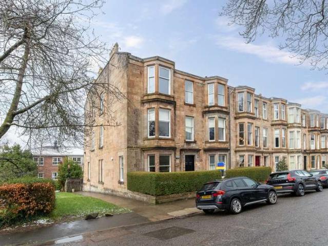 Flat for sale in Helensburgh, Scotland