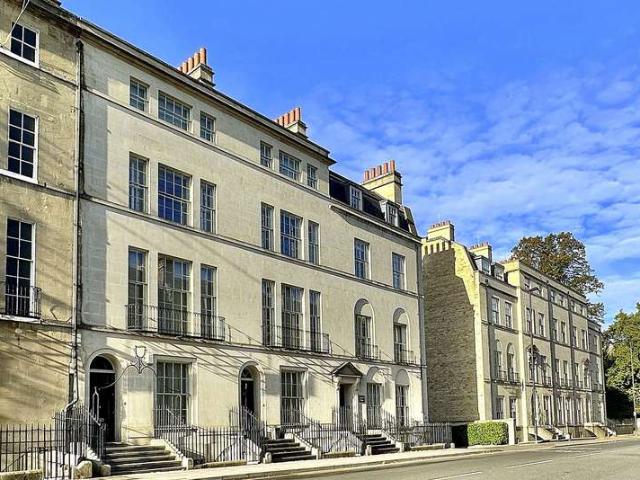 Flat for sale in Bathwick, Bath