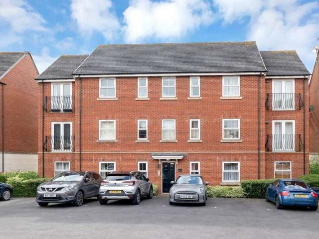 Flat for sale in Uppingham, Rutland