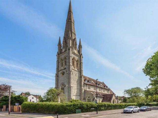 Flat for sale in London Borough of Lewisham, Greater London
