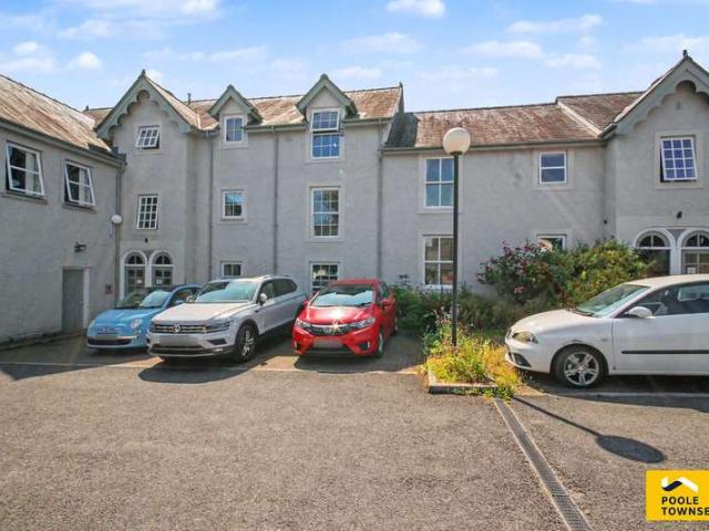 Flat for sale in Milnthorpe
