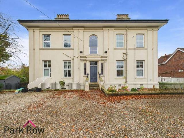 Flat for sale in Fishers Green, North Yorkshire