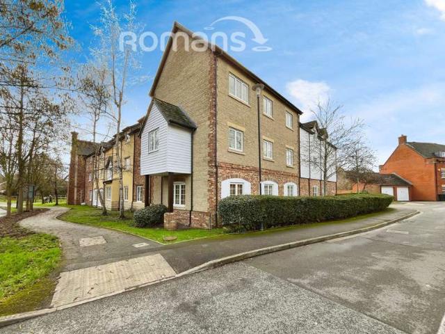 Flat for sale in Haydon End, Abbey Mead