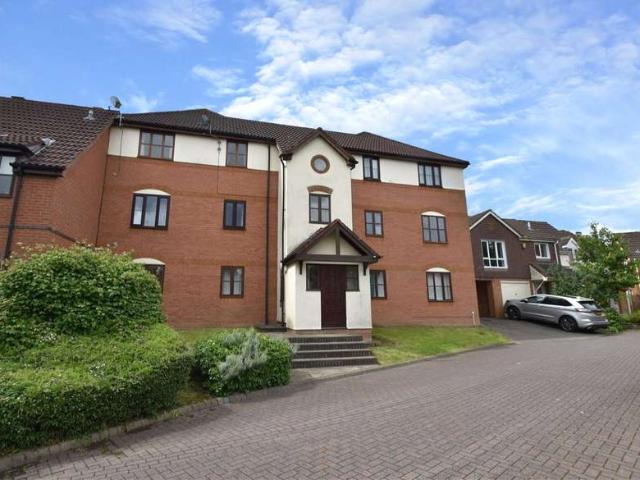 Flat for rent in Warndon, Worcestershire