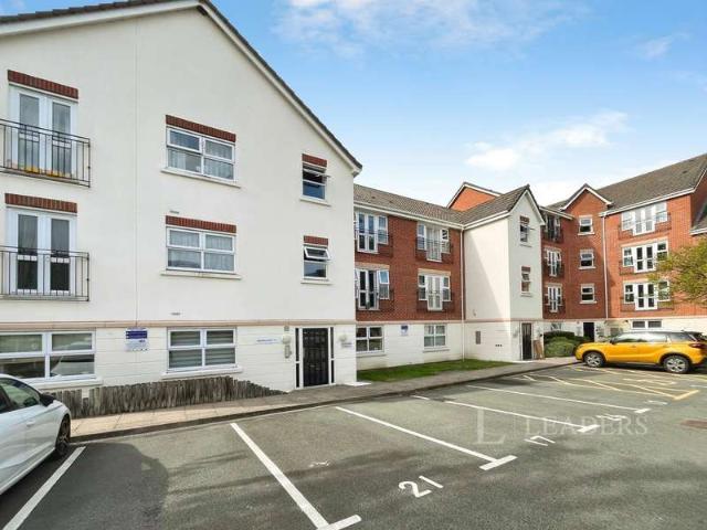 Flat for sale in Spondon, East Midlands