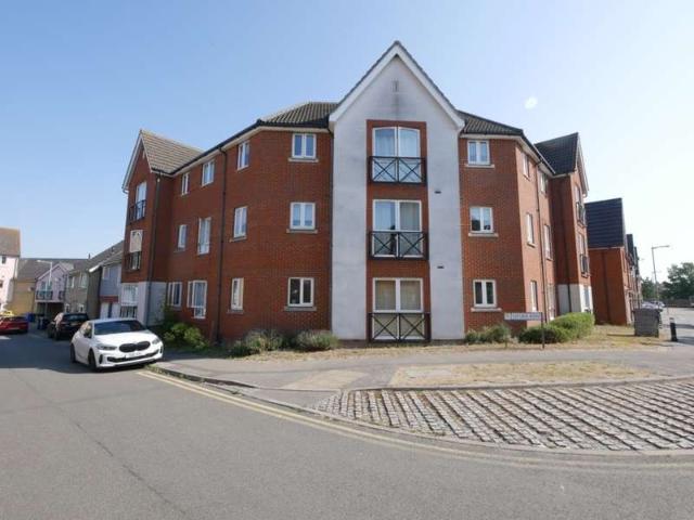 Flat for sale in Westbourne, Key Street