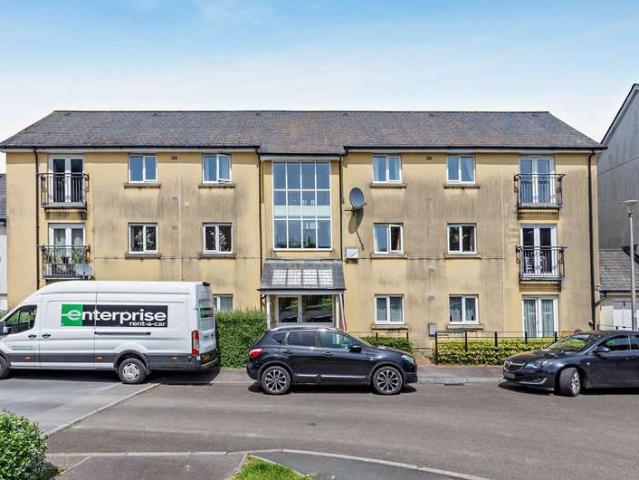 Flat for sale in Mount Wise