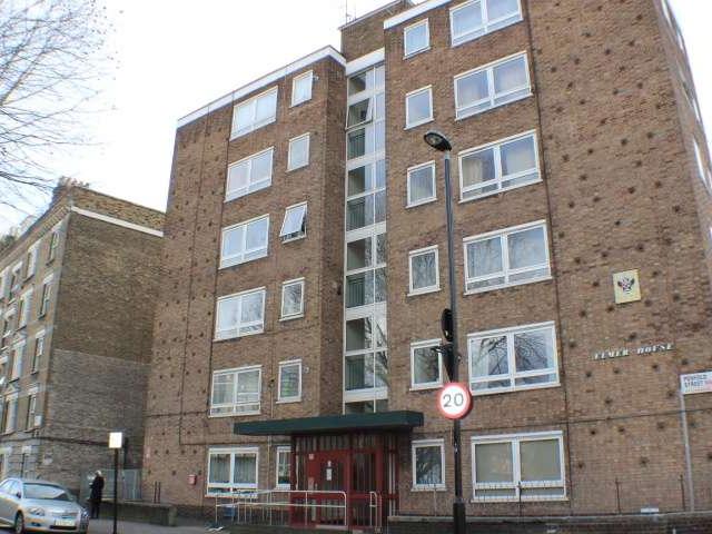 Flat for sale in Paddington, Greater London
